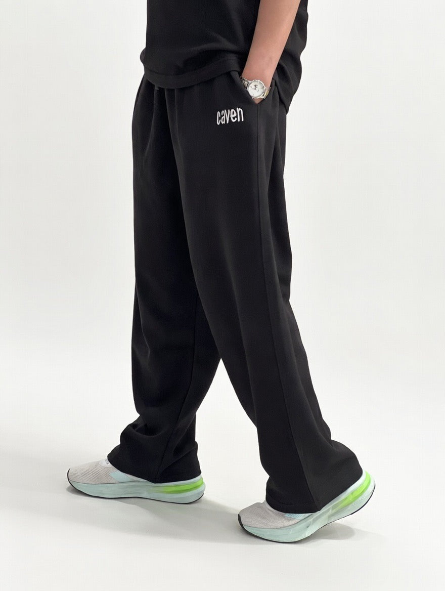 CAVEN BLACK SWEATPANT
